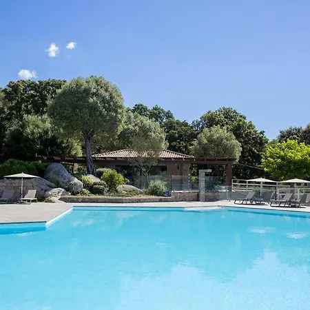 Domaine D'arca Flaubert 20 T2 4 Pers Porto-Vecchio (Corsica)
